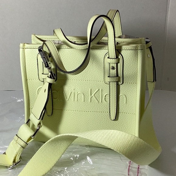 Calvin Klein
Women’s Modern Essentials Mini Crossbody with Web Strap main image 6